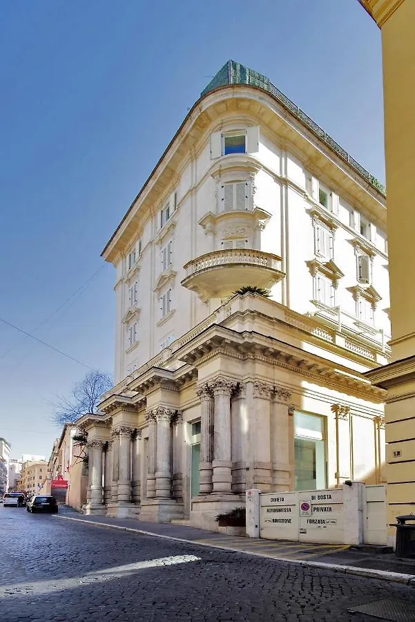 Apartment Trevi Fountain & Spanish Steps Rome Italy